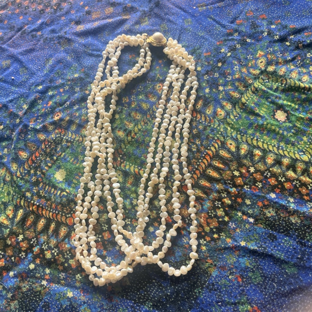 Vintage Pearl Necklace